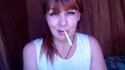 Snapshot of karina_ren chatting on December 25, 9:13 am Karina online show from December 25, 9:13 am