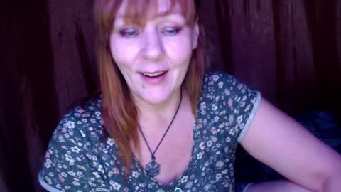 Snapshot of karina_ren chatting on December 21, 6:55 pm Karina online show from December 21, 6:55 pm