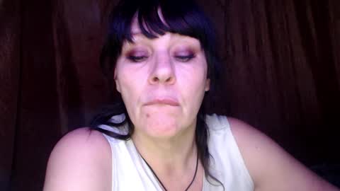 Snapshot of karina_ren chatting on January 6, 2:25 pm Karina online show from January 6, 2:25 pm
