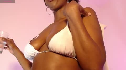 Snapshot of karina_taylor chatting on March 12, 8:08 am karina Taylor online show from March 12, 8:08 am
