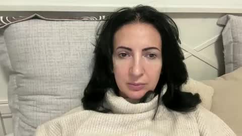 Snapshot of karinablair chatting on February 17, 4:53 am Karina online show from February 17, 4:53 am