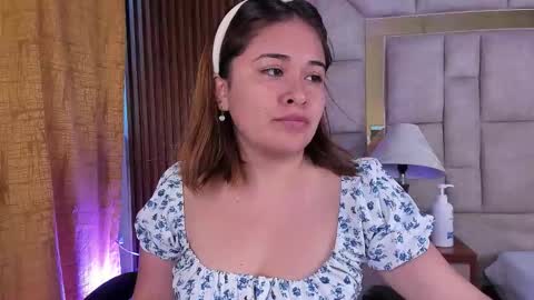 karinasanchezz online show from October 8, 12:22 pm