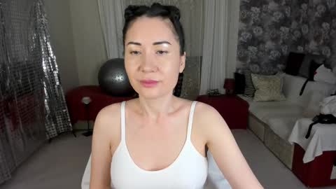 Snapshot of karinasweeety chatting on September 10, 6:47 am KarinaSweeety online show from September 10, 6:47 am