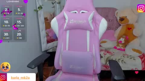 Snapshot of karla_cutee1 chatting on March 12, 5:38 pm karla online show from March 12, 5:38 pm