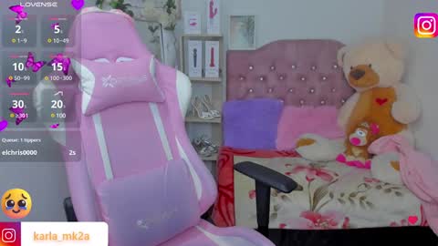Snapshot of karla_cutee1 chatting on March 12, 8:41 pm karla online show from March 12, 8:41 pm
