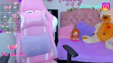 Snapshot of karla_cutee1 chatting on September 16, 5:10 am karla online show from September 16, 5:10 am
