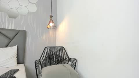 Karla online show from October 17, 8:35 pm