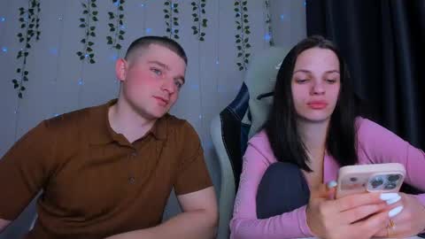 karla_lim online show from April 14, 7:39 pm