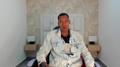karllhil online show from September 15, 11:33 am