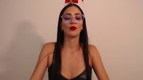 Snapshot of karlota_hank chatting on December 24, 1:06 am Karlis online show from December 24, 1:06 am