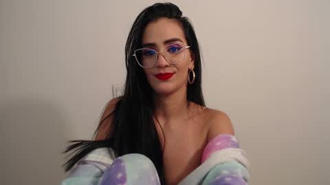 Snapshot of karlota_hank chatting on January 19, 11:23 am Karlis online show from January 19, 11:23 am