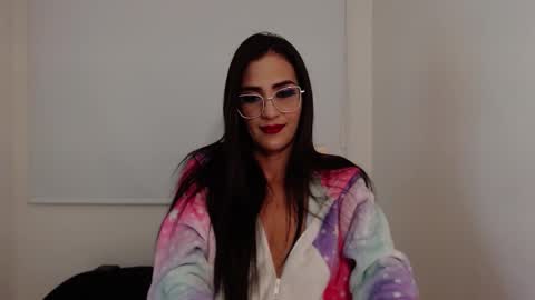 Snapshot of karlota_hank chatting on February 25, 12:25 am Karlis online show from February 25, 12:25 am