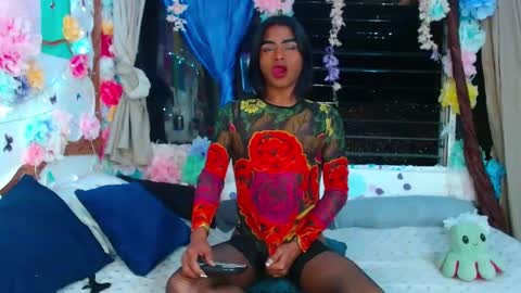 KARLY.  online show from February 20, 5:44 am