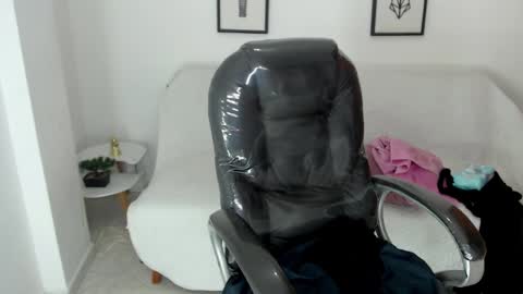 KARLYE online show from February 9, 6:22 am