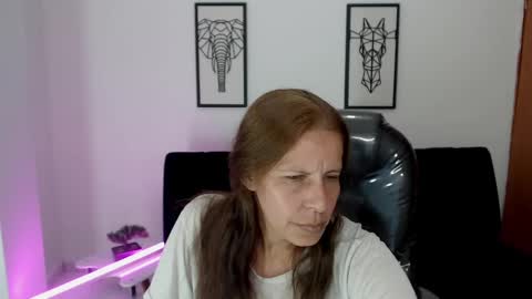 KARLYE online show from February 26, 5:03 am