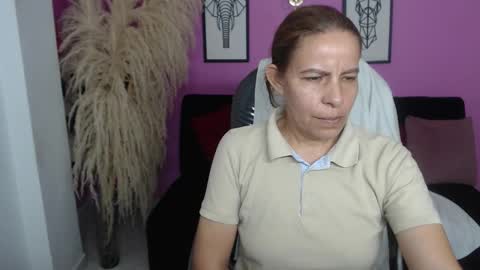 KARLYE online show from September 17, 1:42 am