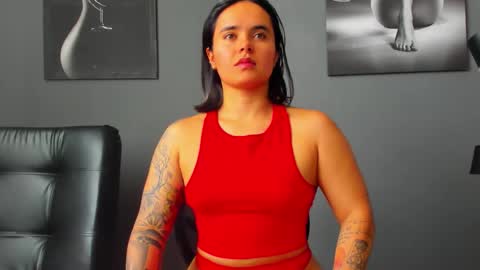   online show from November 13, 5:04 pm