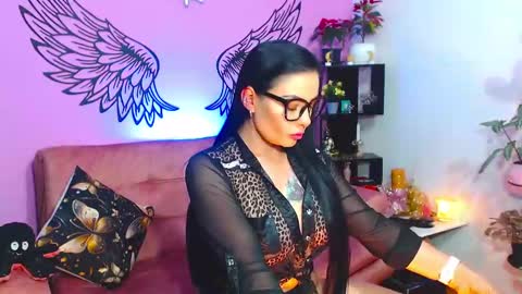 Karol Kenedy online show from January 20, 5:15 am