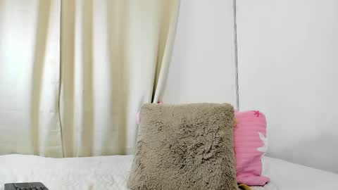 karol_w10 online show from March 1, 1:43 am