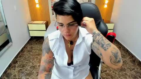 Karol and Luna online show from May 21, 7:53 pm
