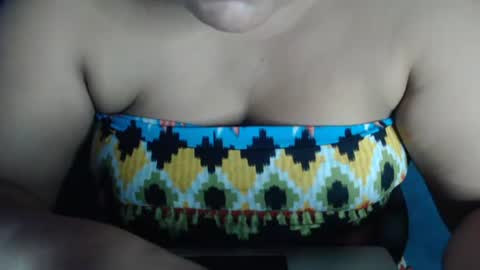 karolbb online show from December 27, 11:06 am