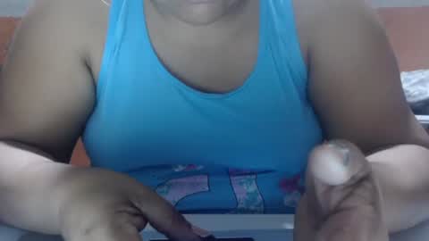 karolbb online show from January 11, 11:23 am