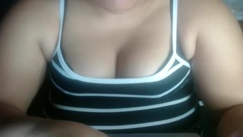 karolbb online show from October 6, 12:01 pm