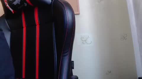 Karol  online show from February 19, 2:11 pm