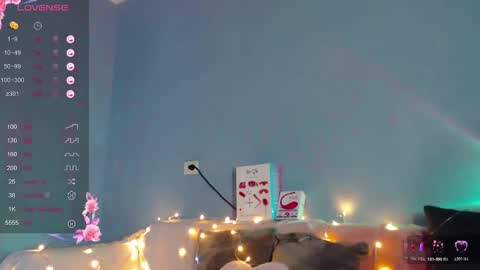 Kira online show from March 21, 2:39 am