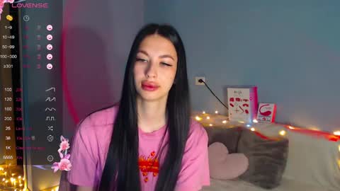 Kira online show from May 5, 1:56 am