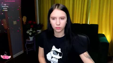 Karolina online show from March 13, 8:28 am