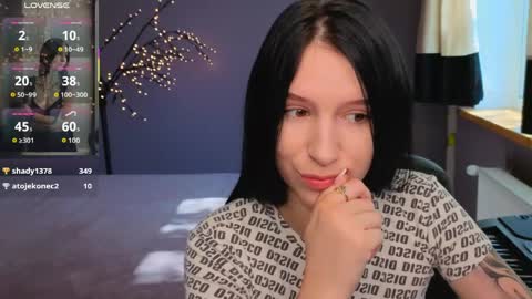 Karolina online show from May 25, 6:41 am
