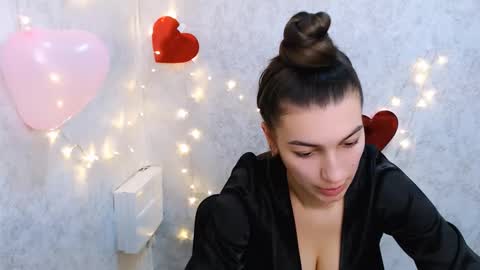 Karolina online show from February 14, 9:56 am