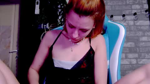 karoline121 online show from March 6, 8:48 pm