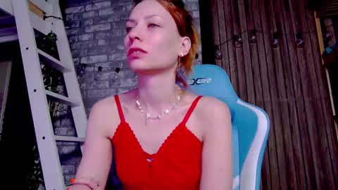 karoline121 online show from March 5, 4:13 am