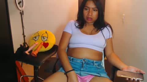 karolinecute online show from February 27, 5:40 am