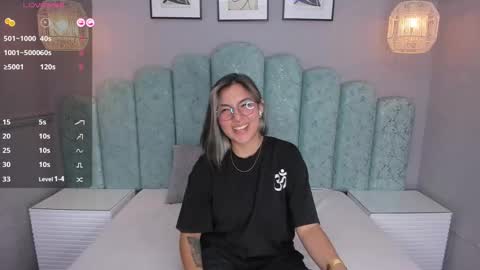 Karol Santos online show from February 2, 6:25 am