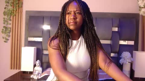 karooll_smit online show from September 27, 9:45 pm