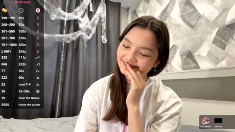 Kira online show from November 1, 9:41 am