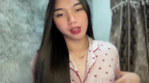 Snapshot of kat_hollandx chatting on January 25, 6:34 am Majesty online show from January 25, 6:34 am