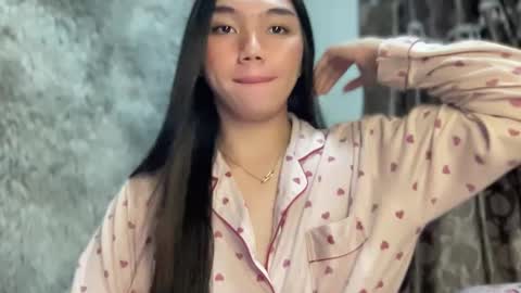 Snapshot of kat_hollandx chatting on January 25, 2:04 am Majesty online show from January 25, 2:04 am