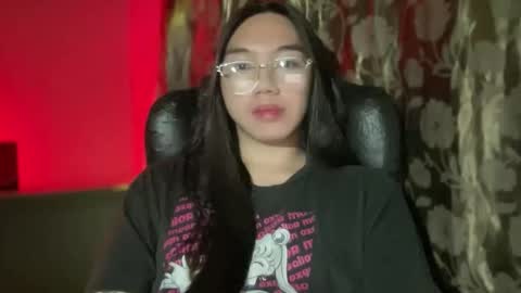 Snapshot of kat_hollandx chatting on September 18, 8:24 pm Majesty online show from September 18, 8:24 pm