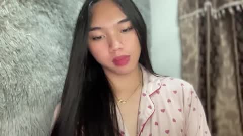 Snapshot of kat_hollandx chatting on January 25, 6:02 pm Majesty online show from January 25, 6:02 pm
