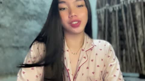 Snapshot of kat_hollandx chatting on January 29, 12:02 pm Majesty online show from January 29, 12:02 pm