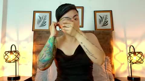 kat paradisse online show from July 21, 12:07 pm