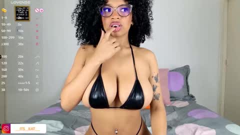 Kataleya online show from December 21, 11:33 pm