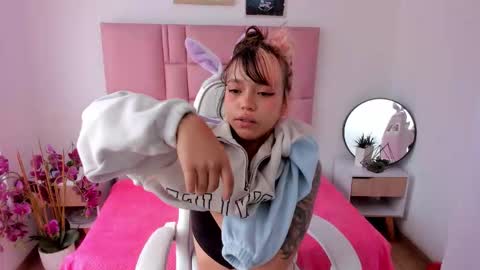 Kata Garcia online show from February 15, 4:06 pm