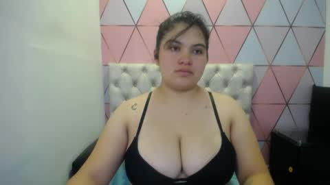 katalina santana25 online show from April 1, 7:22 pm