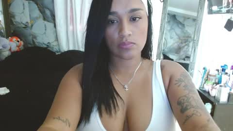 Catalina online show from November 11, 7:27 pm