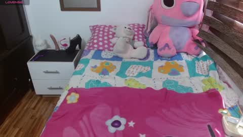 katerine online show from December 4, 2:53 pm